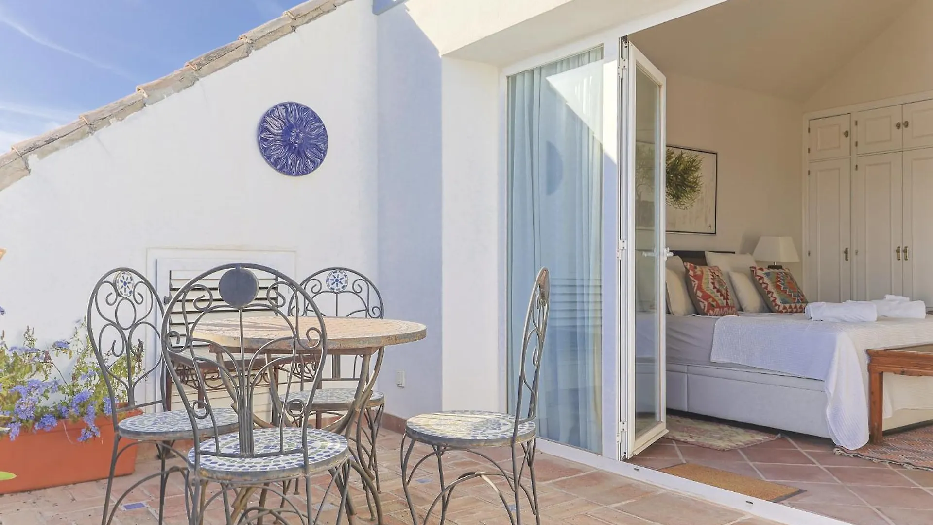 Apartament La Perla Casares 0*,  Hiszpania